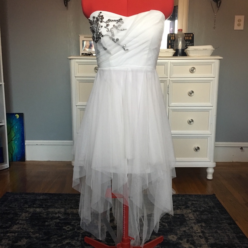 White high low strapless gown